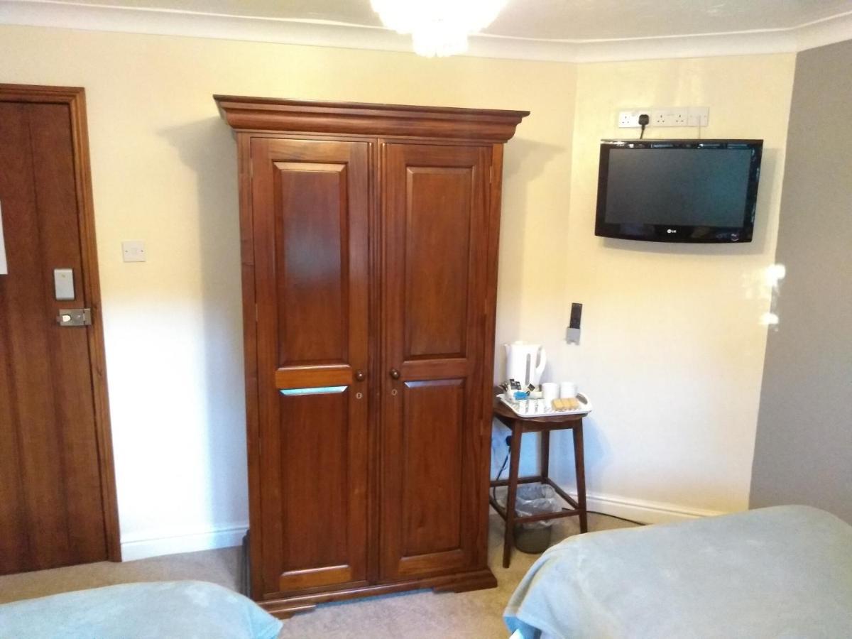 Highfields Holidays Bed & Breakfast Peterborough Buitenkant foto